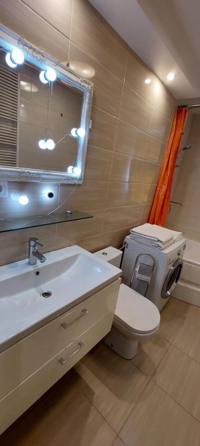 Parkcosylux Two Bedrooms Apart Free Parking Riga Esterno foto